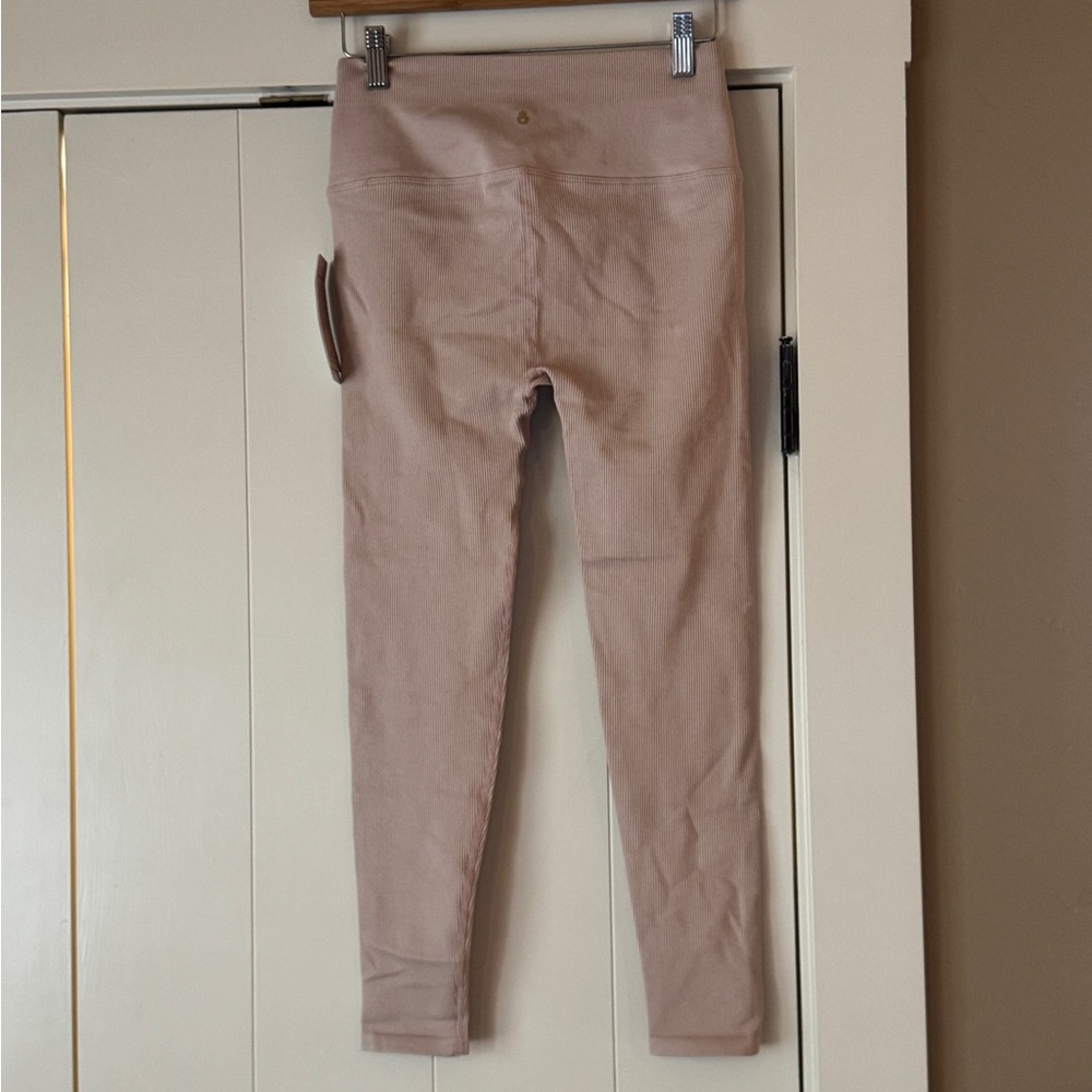 New Spiritual Gangster Seamless Leggings - Picture 2 of 4
